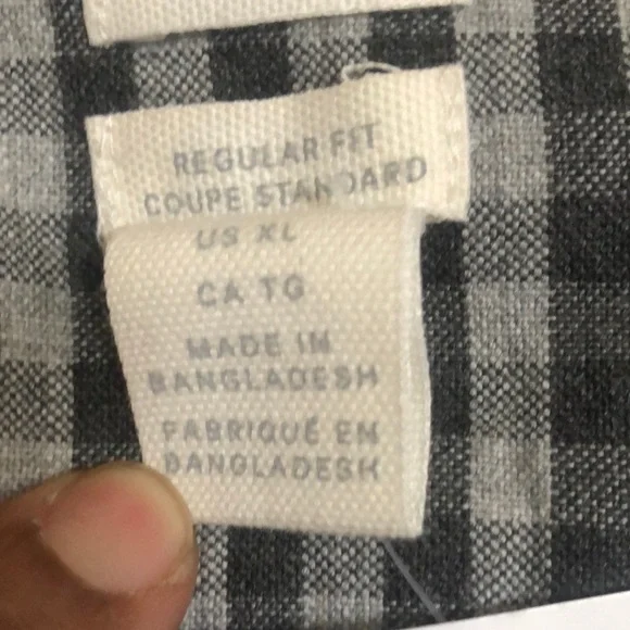 H & M Logo Men’s 100% Grey & Blk Plaid Casual Button Down Shirt Size XL NWT - Picture 12 of 14